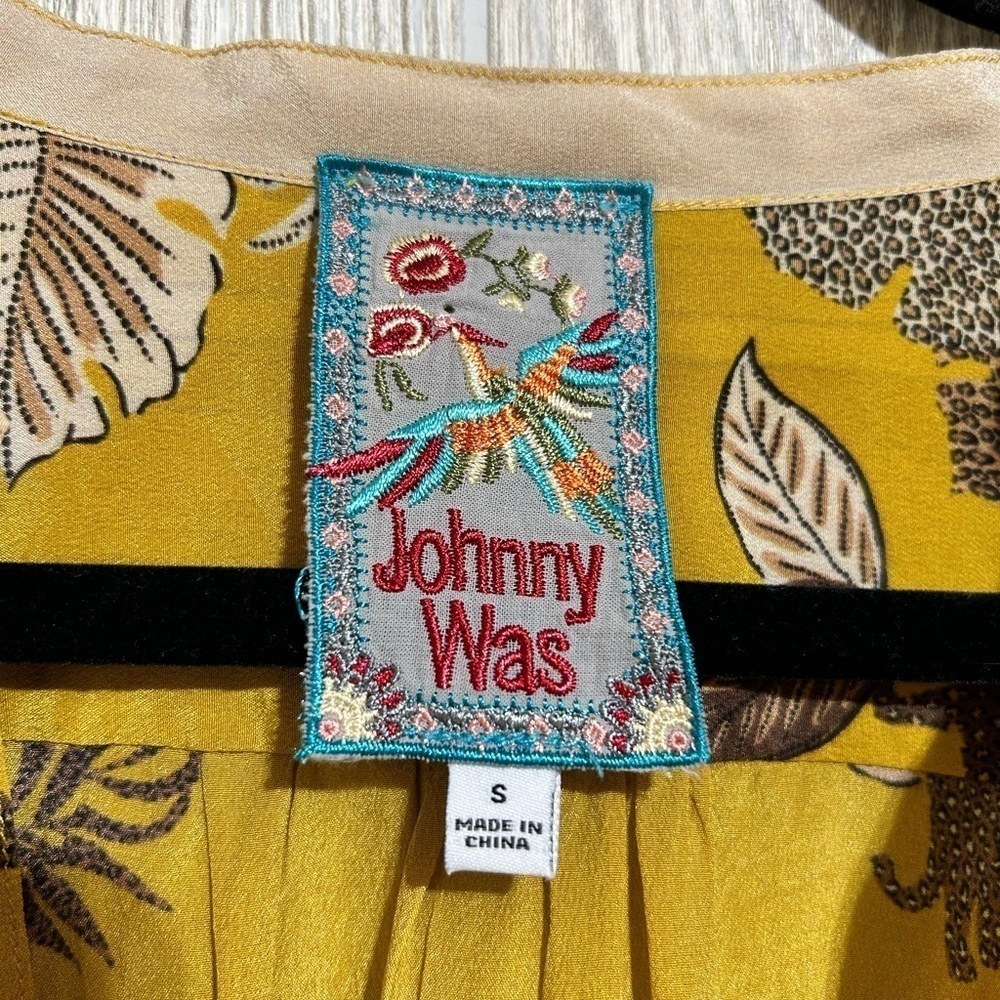 Johnny Was 100% Silk Taly Safari Printed Tunic Blouse Top High Low Hem SZ Small - Picture 3 of 13